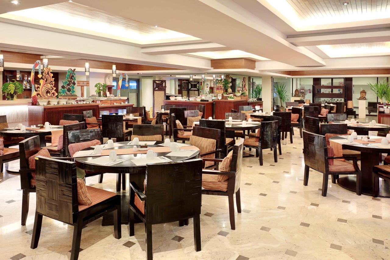 Discovery Kartika Plaza Hotel Kuta  Ngoại thất bức ảnh The restaurant