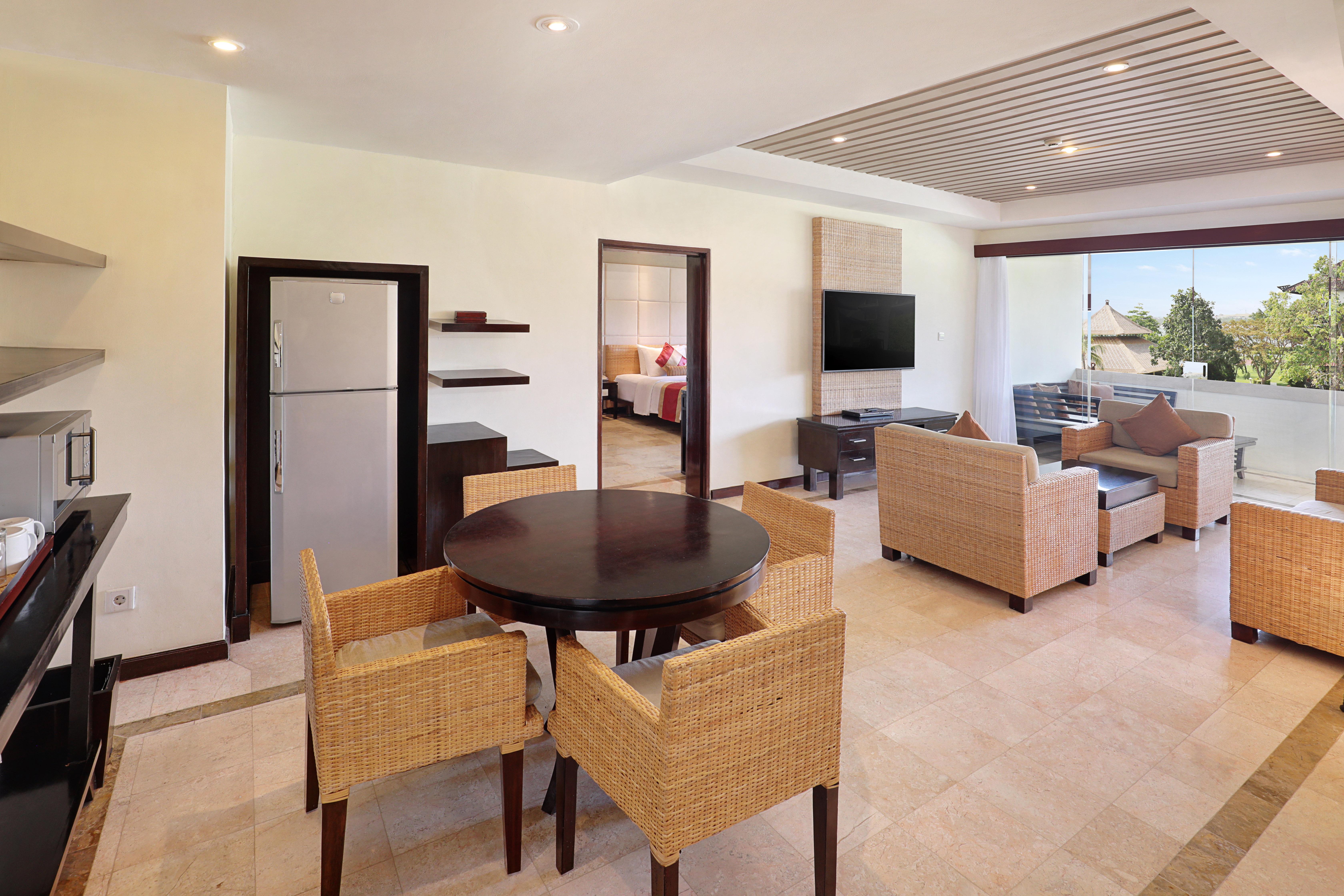 Discovery Kartika Plaza Hotel Kuta  Ngoại thất bức ảnh Suite at the Hard Rock Hotel