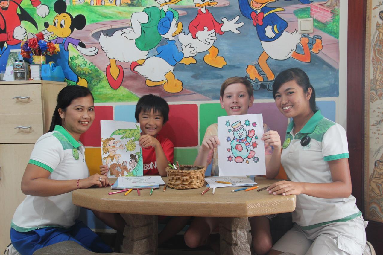Discovery Kartika Plaza Hotel Kuta  Ngoại thất bức ảnh Child Development Center
