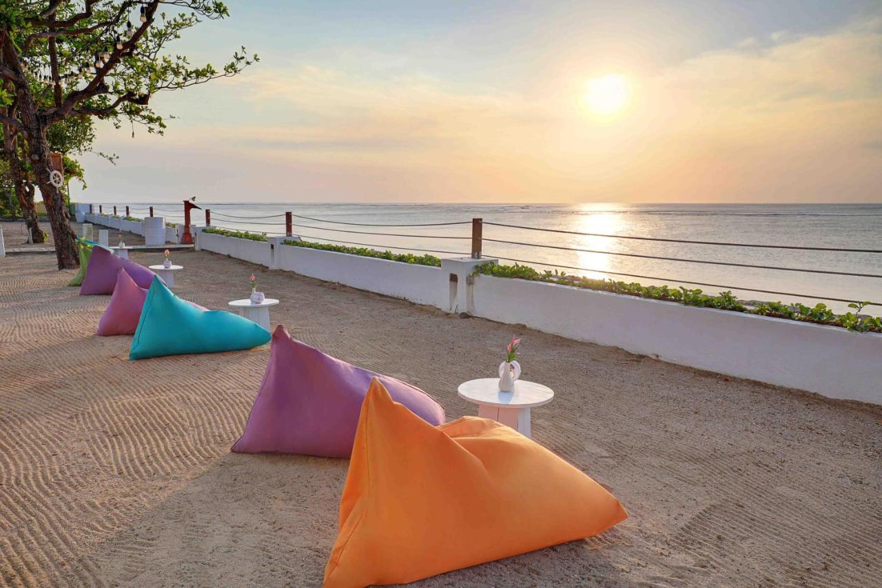 Discovery Kartika Plaza Hotel Kuta  Ngoại thất bức ảnh Beach at the hotel